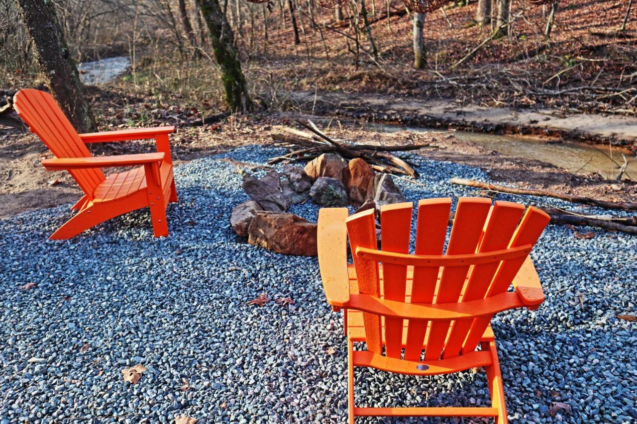 Our Private Wooded Cabin Chatham Екстер'єр фото